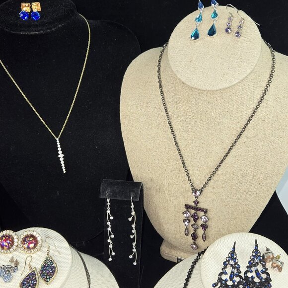 Bling Jewelry Lot 50pc Rhinestones Necklaces Earrings Bracelets - Picture 5 of 6